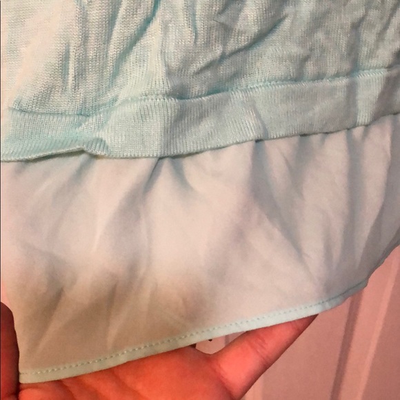 Express Sweater - Picture 3 of 4